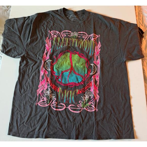 NWOT Fashion Nova Fleetwood Mac Grey Tee - Picture 1 of 4